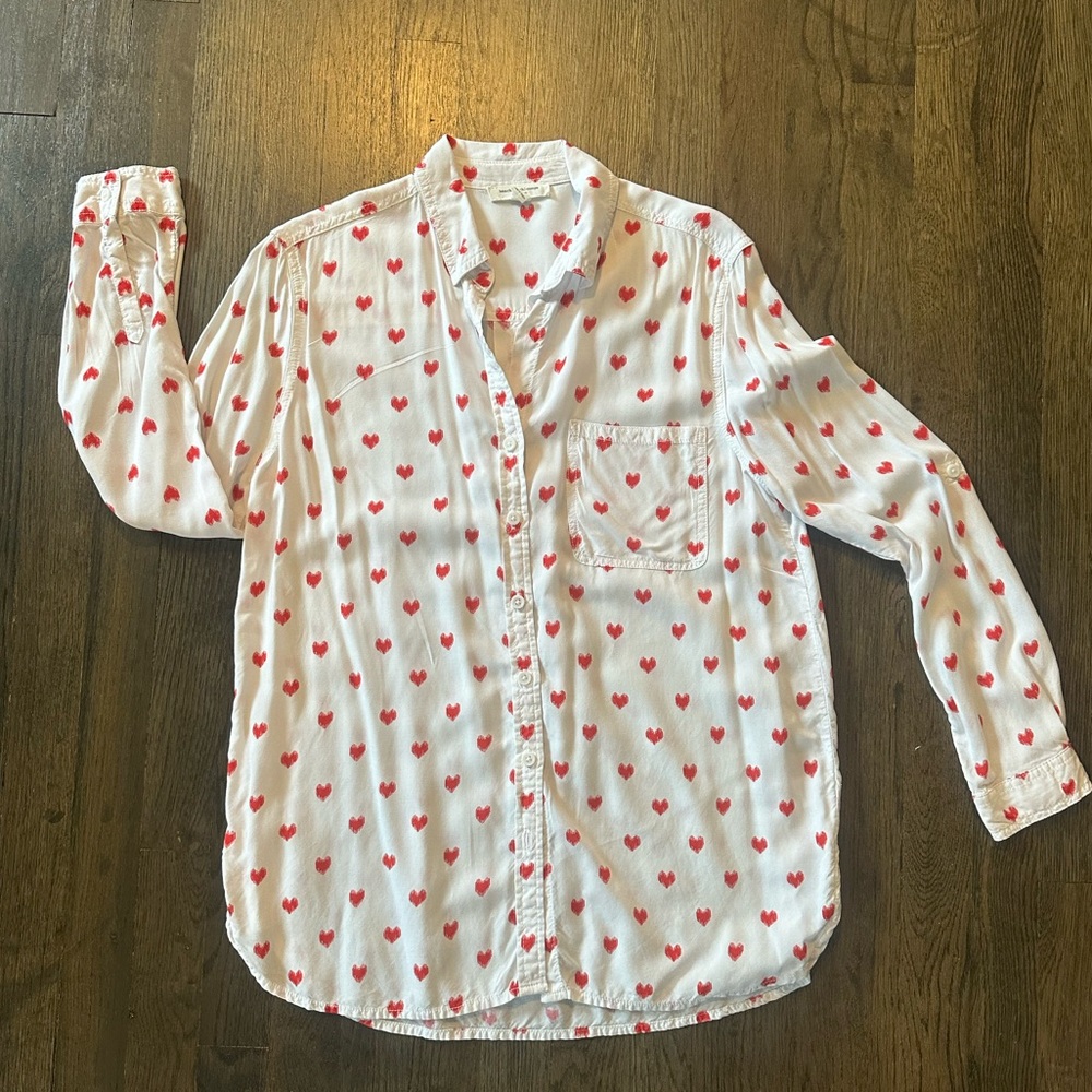 BeachLunchLounge button down. Size S